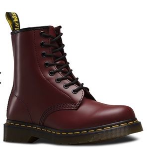 Dr. Martens 1460 Smooth Boots